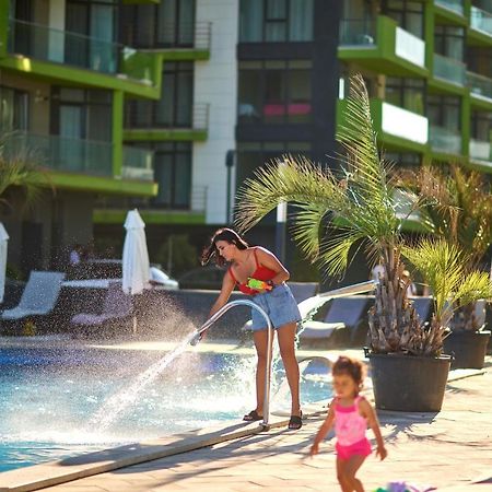 Royale Sundance Studio 7 Beach Spa & Pool Mamaia Nord Екстериор снимка