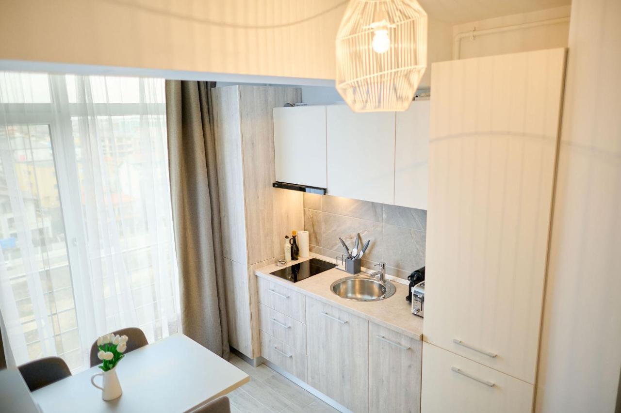 Royale Sundance Studio 7 Beach Spa & Pool Mamaia Nord Екстериор снимка