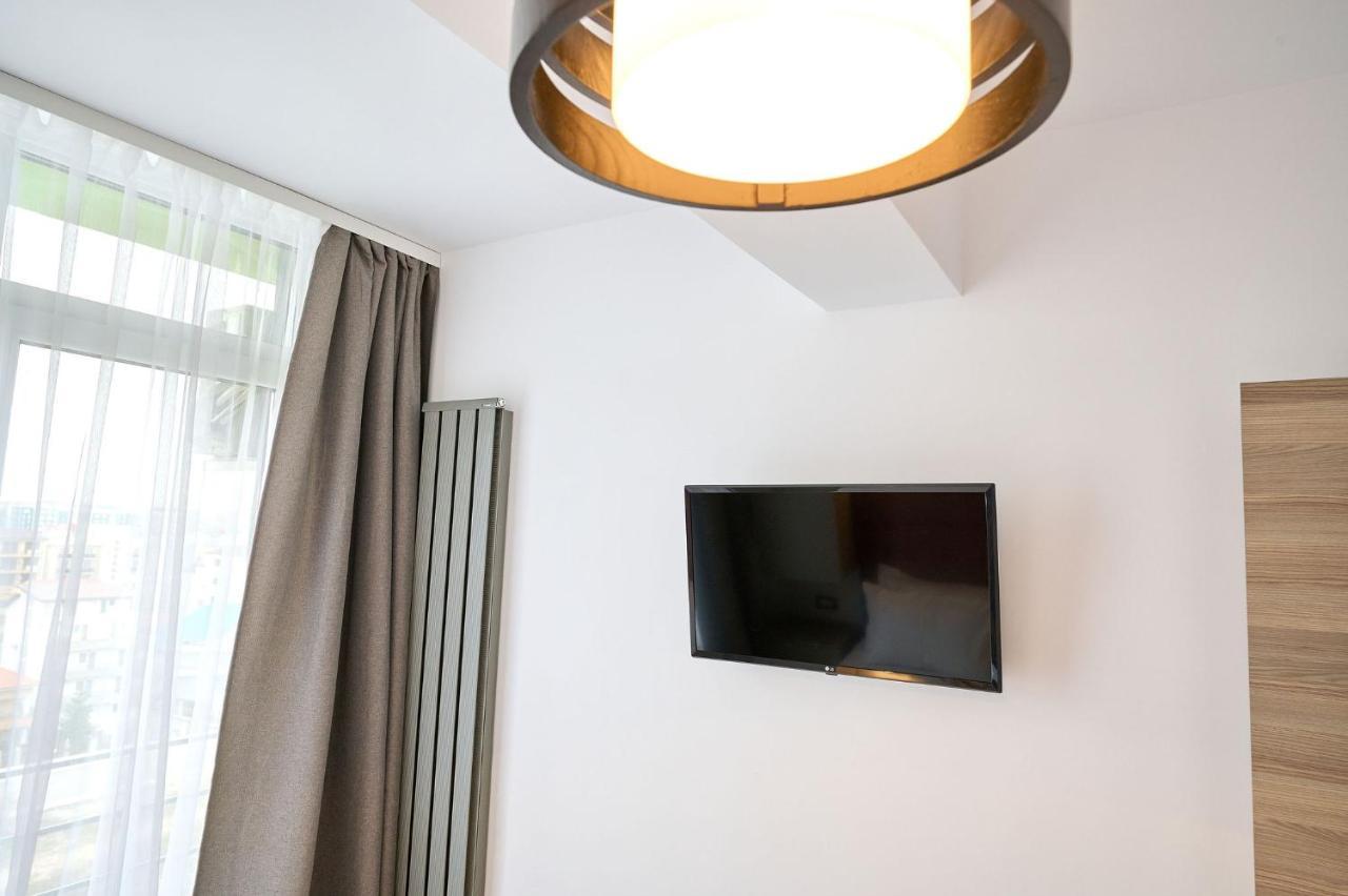 Royale Sundance Studio 7 Beach Spa & Pool Mamaia Nord Екстериор снимка